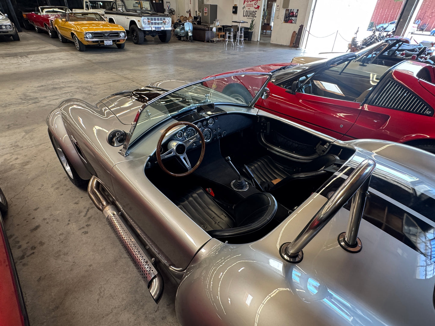 1965 Shelby Cobra Replica