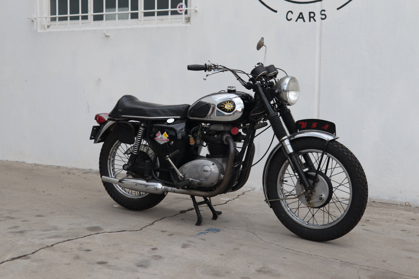 1966 BSA Thunderbolt