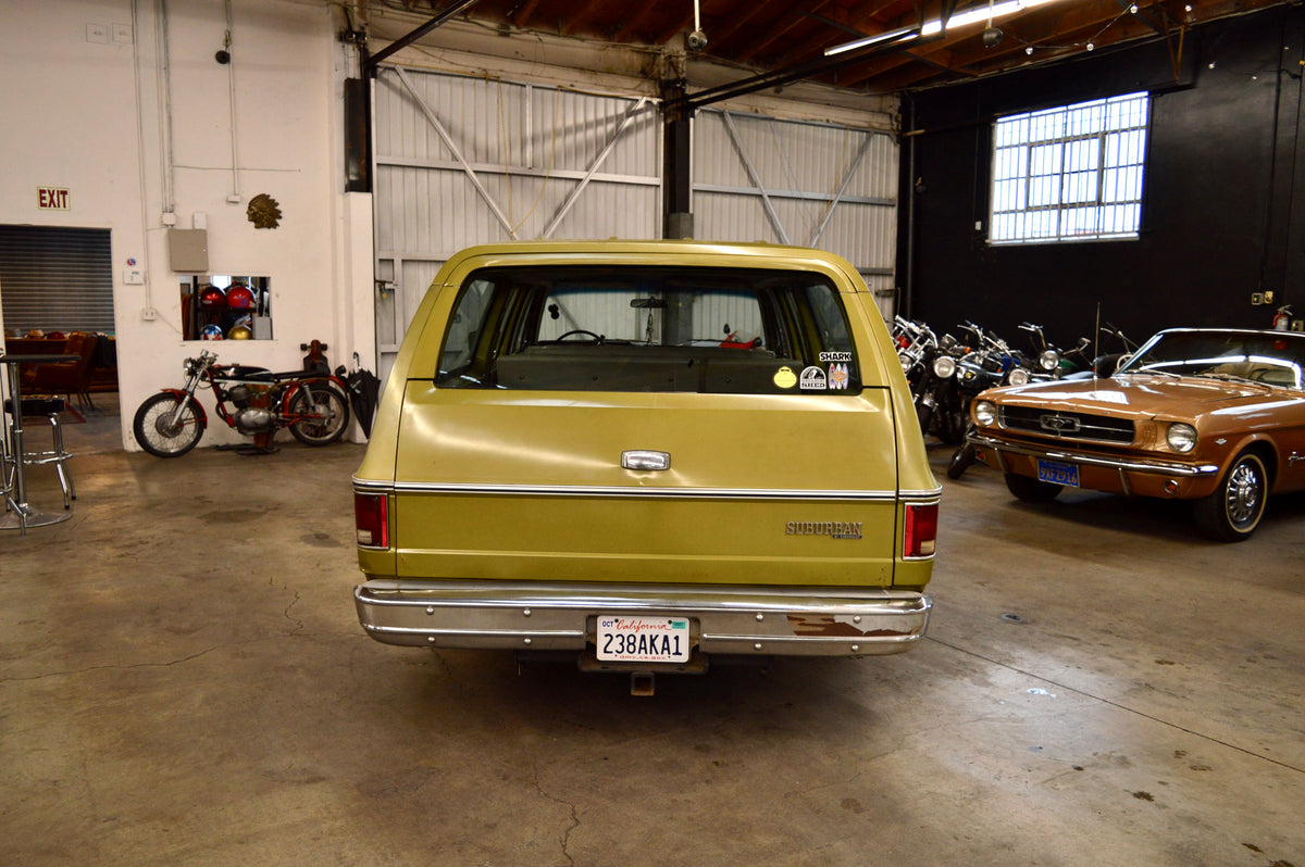 1973 Chevrolet C10 Suburban