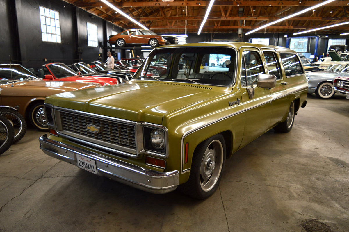 1973 Chevrolet C10 Suburban