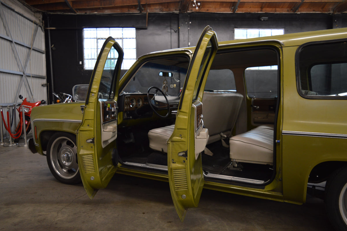 1973 Chevrolet C10 Suburban
