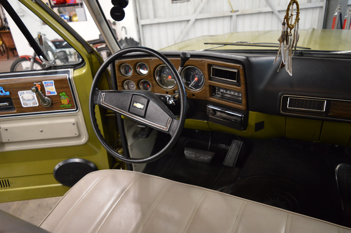 1973 Chevrolet C10 Suburban