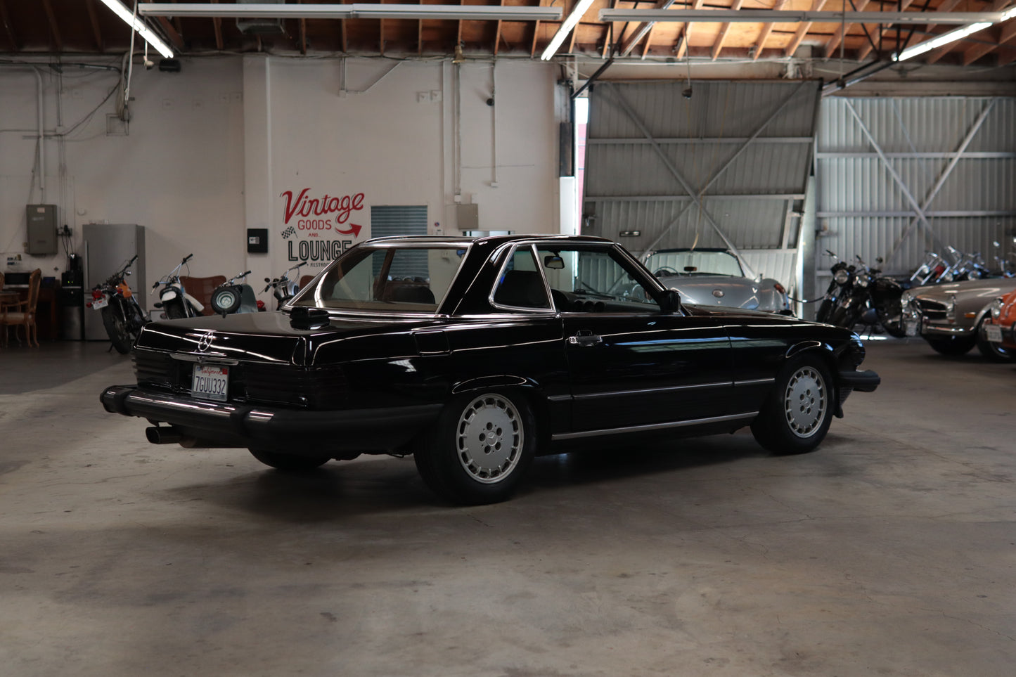 1986 Mercedes Benz 560SL