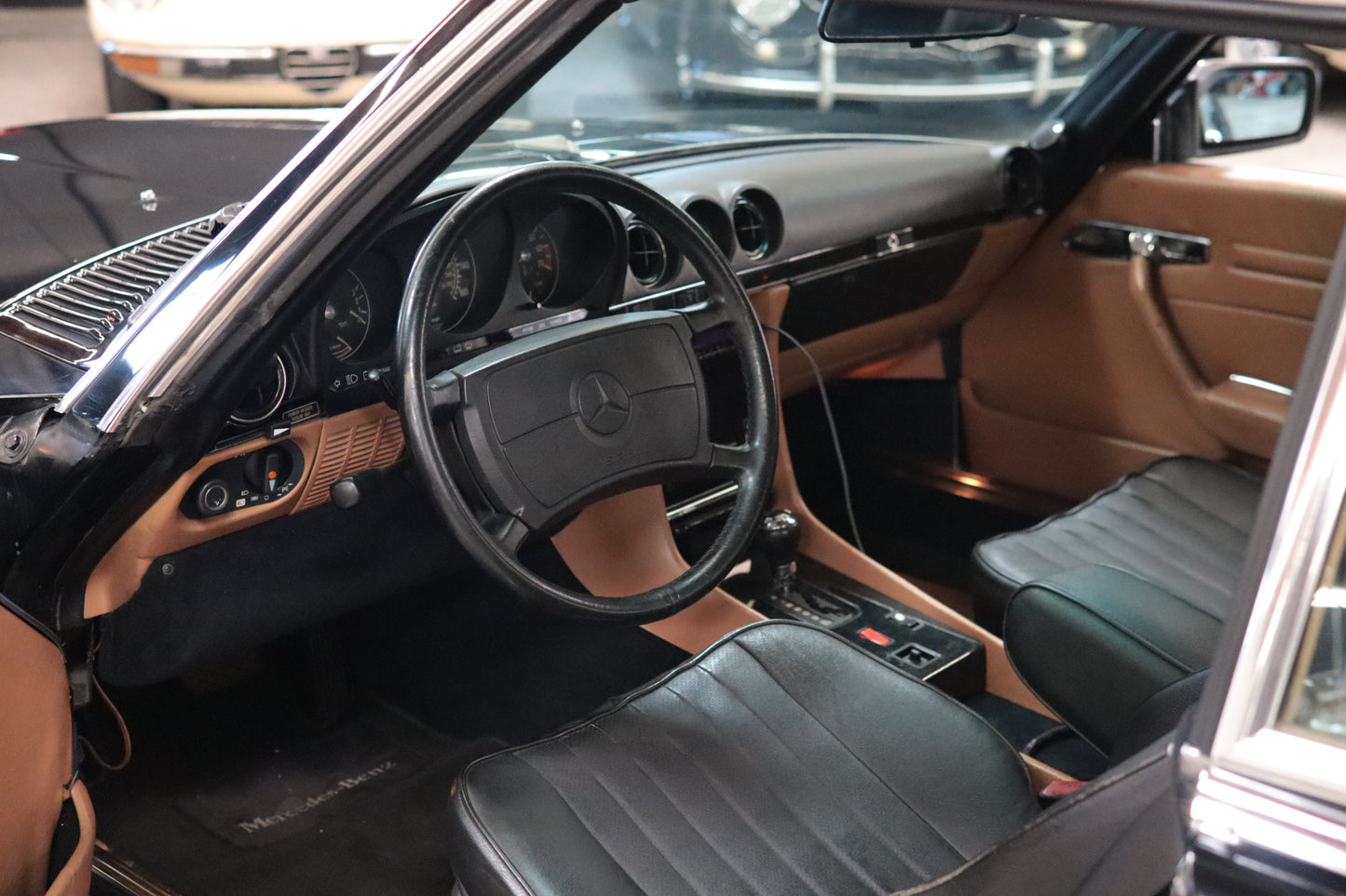 1986 Mercedes Benz 560SL