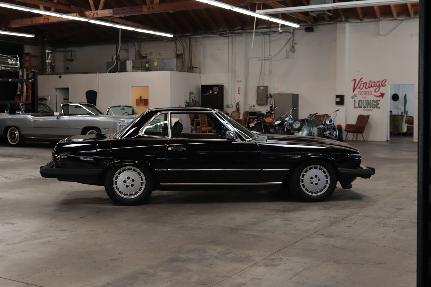 1986 Mercedes Benz 560SL