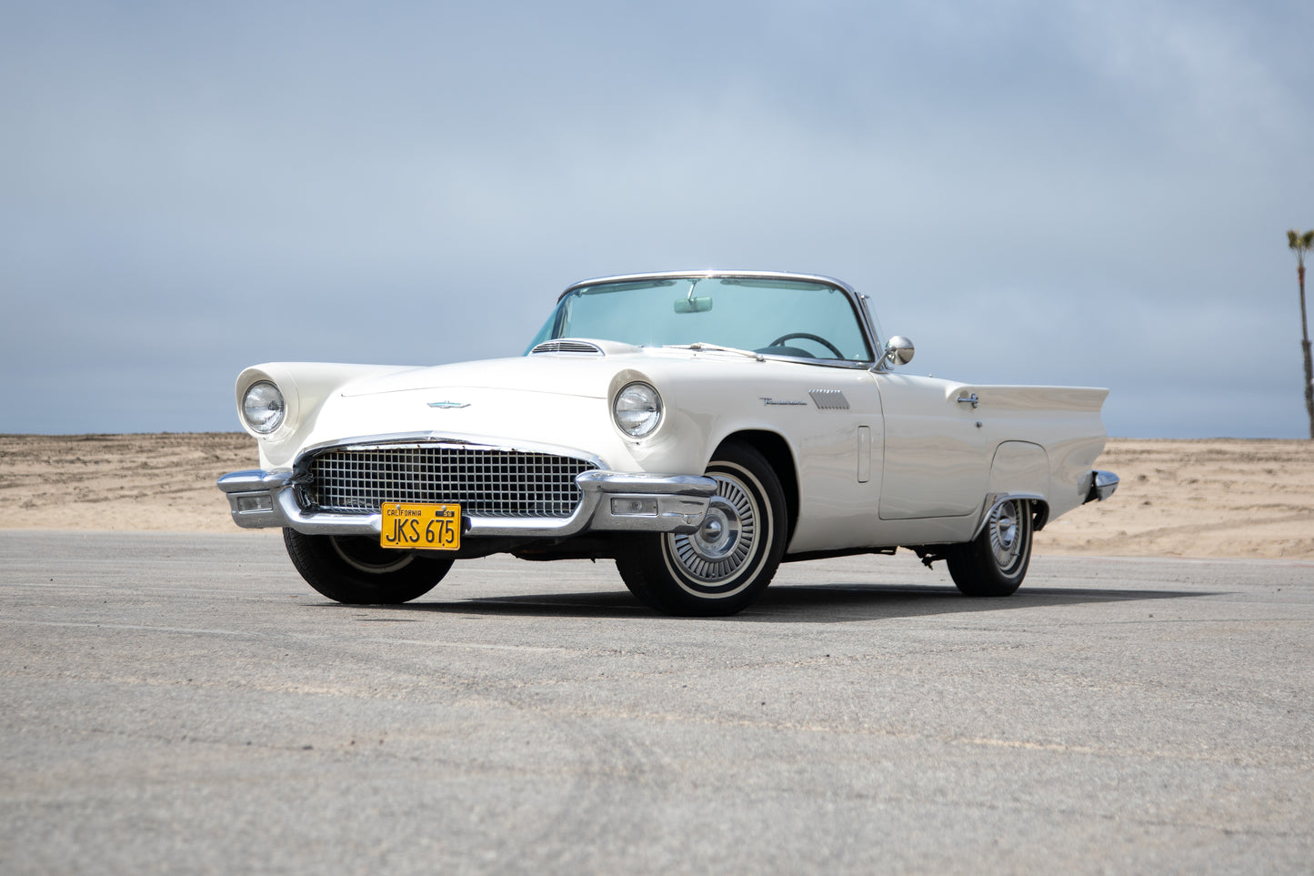 1957 Ford Thunderbird