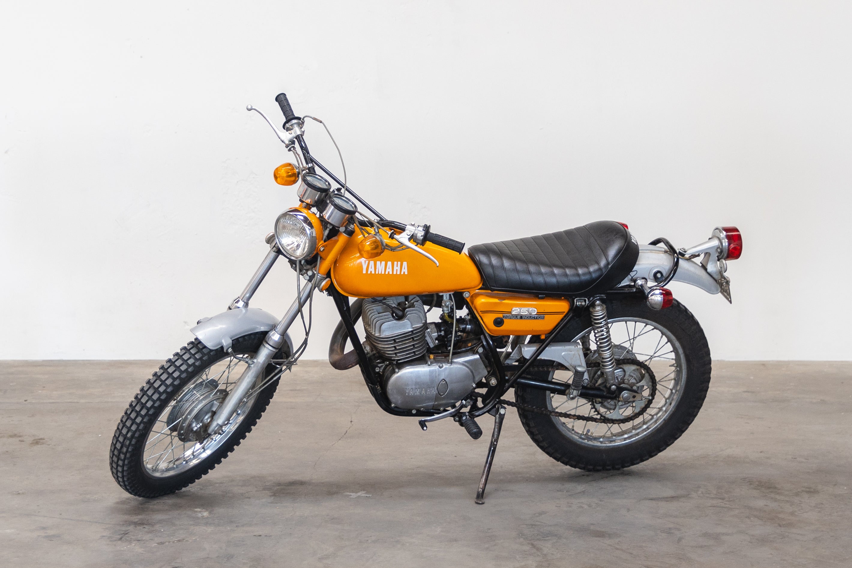 1971 Yamaha DT2 – Hollywood Classic Cars
